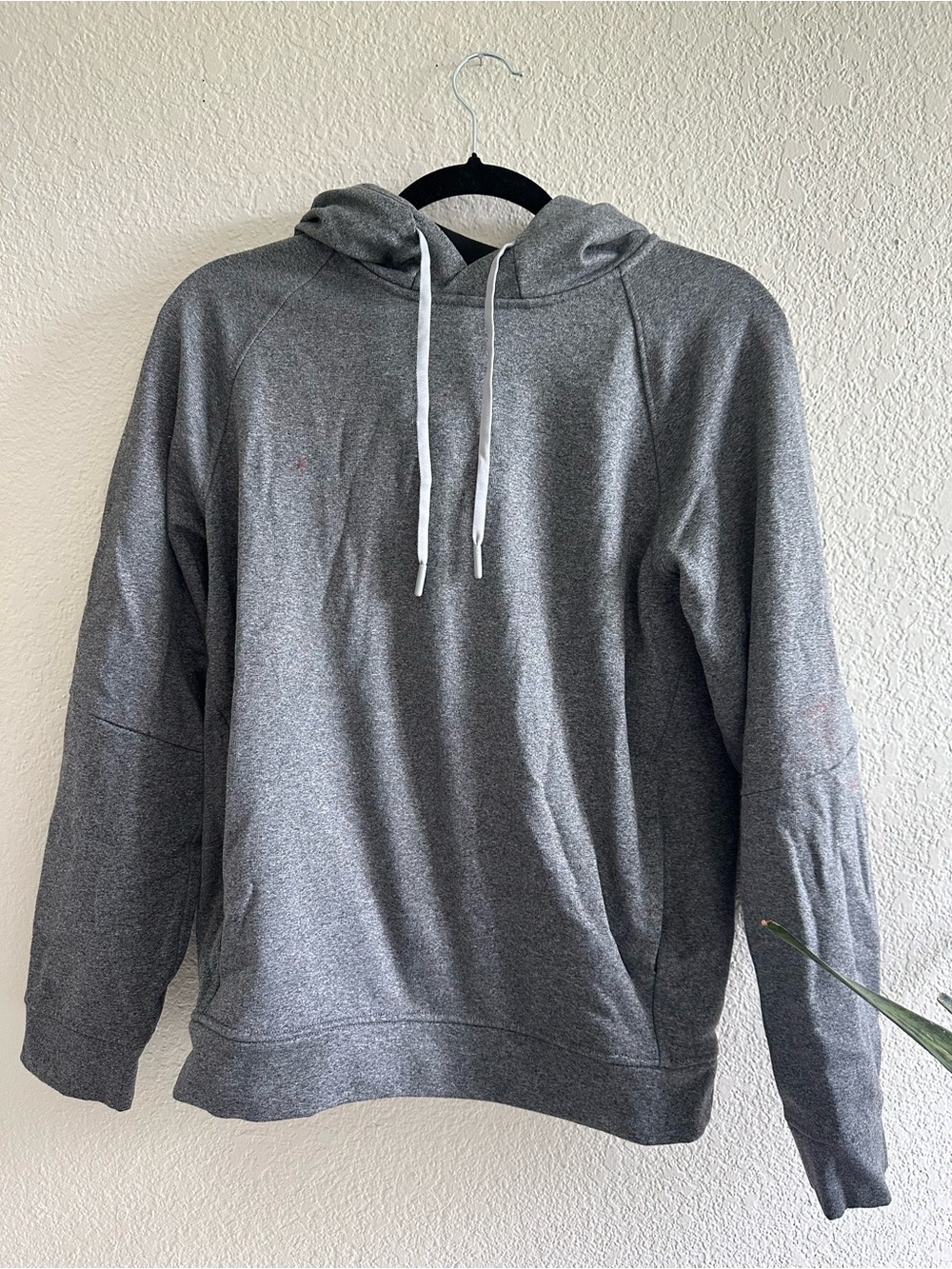 lululemon athletica Men's Gray Hooded Pullover